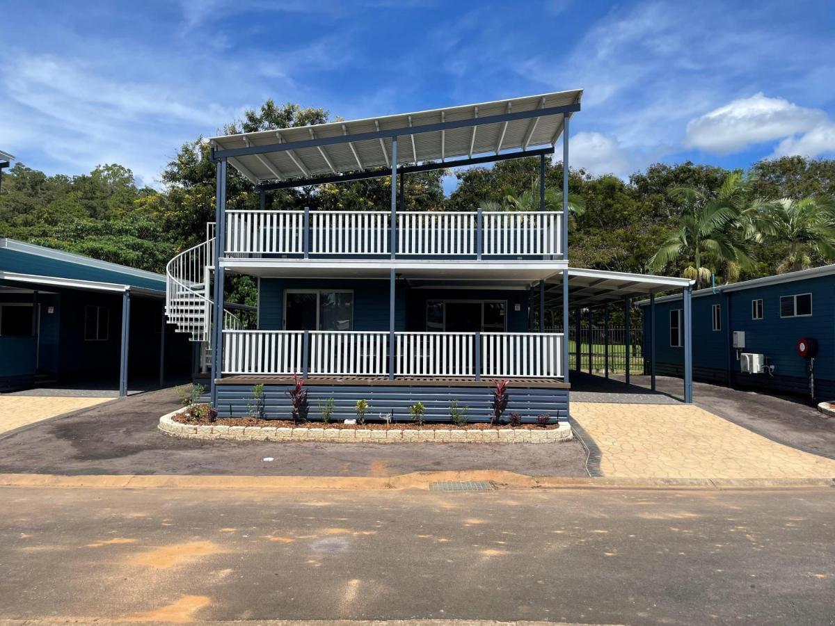 Ingenia Holidays Cairns Coconut Εξωτερικό φωτογραφία The new boarding house at the school