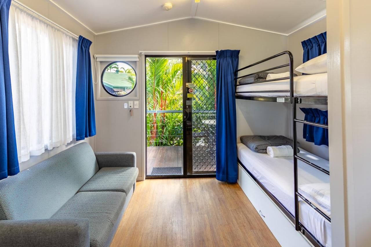 Ingenia Holidays Cairns Coconut Εξωτερικό φωτογραφία A typical interior of a typical cabin